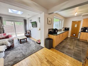 Photo 6- click for photo gallery